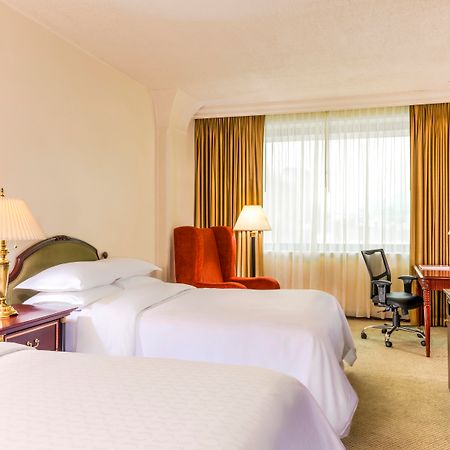 Wyndham Monterrey Ambassador Centro Hotel Kültér fotó